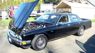 Illustration for article titled For $8,999, This 1989 Jaguar XJ6 Is Business Up Front And A Party In Back